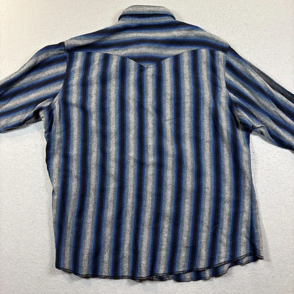 Wrangler Pearl Snap Flannel Shirt Mens M Long sleeve Pockets‎ Striped Western